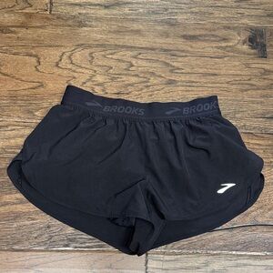 Brooks Women's breakaway Running Shorts